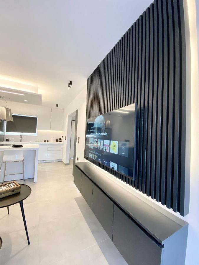 Seafront Apartment By C2C Architects Kalivia Thorikou Bagian luar foto