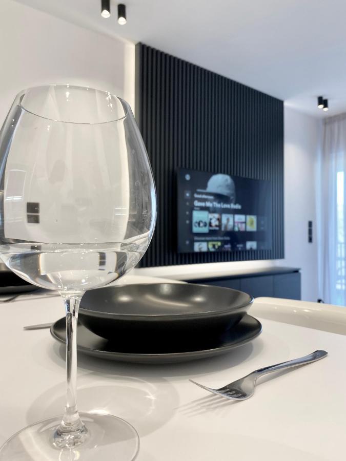 Seafront Apartment By C2C Architects Kalivia Thorikou Bagian luar foto